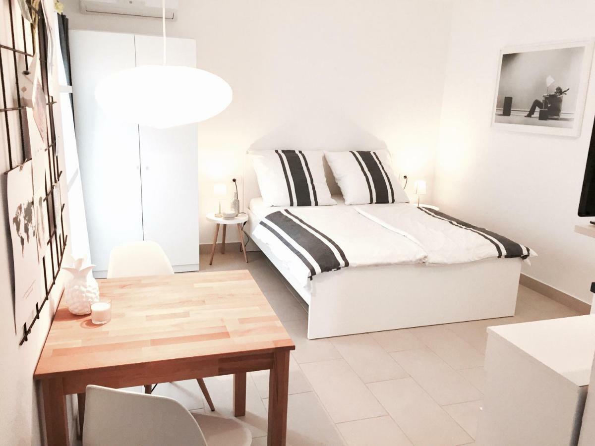 Apartmani Zivaljic Trogir Ngoại thất bức ảnh